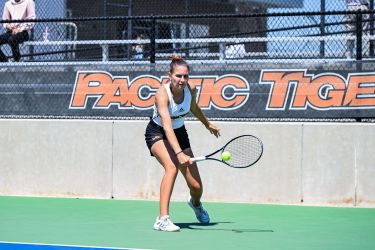 Pacific women's tennis player